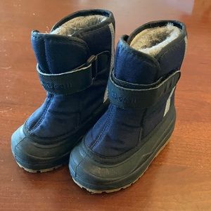 L.L. Bean Toddler 5 Snow Boots
